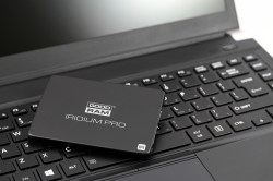Dysk_SSD_GOODRAM_IRIDIUM_PRO_top_right